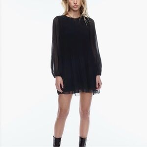 Wilfred Daydreamer mini dress (Aritzia) - size XXS